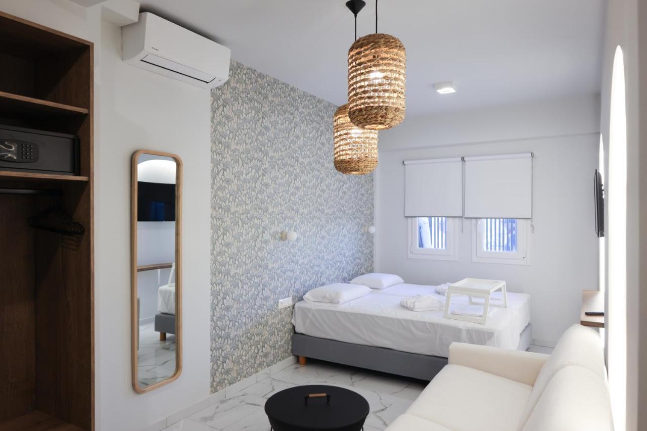 Uphill Unique Boutique Suites Skiathos Exterior photo